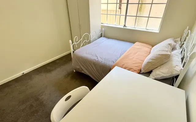 62 Meeks St - Sydney student accommodation - 4 bed 1.5 bath-single room