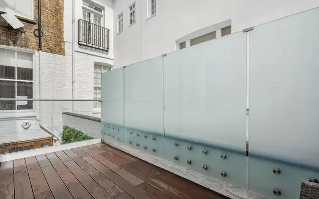 Cornwall Gardens, South Kensington, London, SW7 4AZ 3