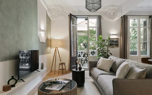Paestum - Studio and balcony in Eixample Esquerra 0