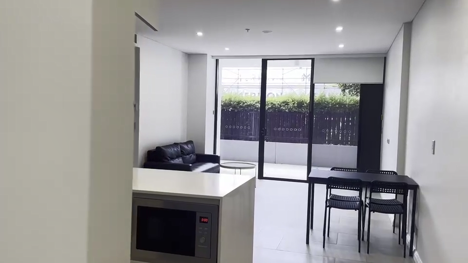 3 Finch Dr