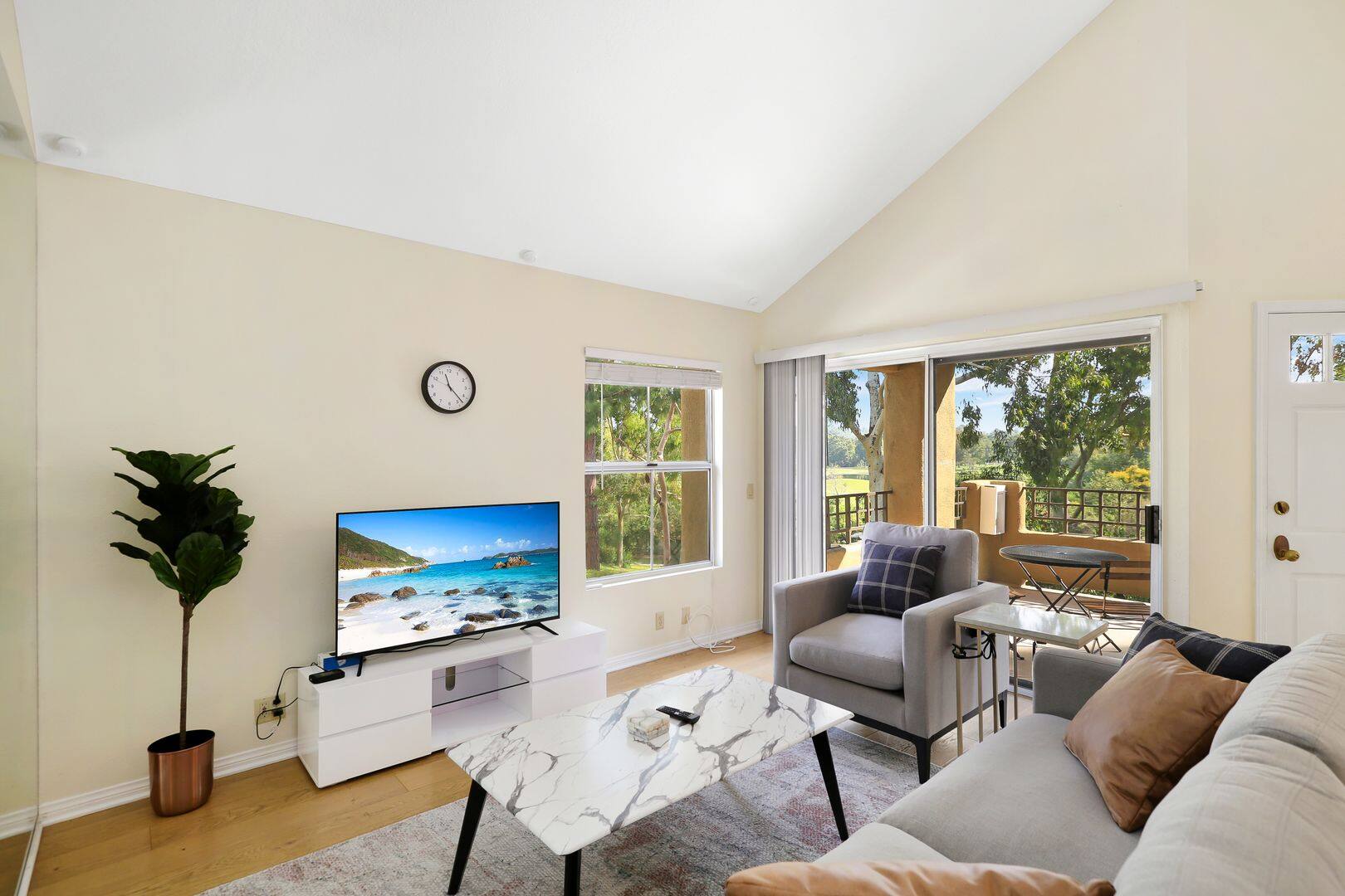 Shared Room in 2 bed