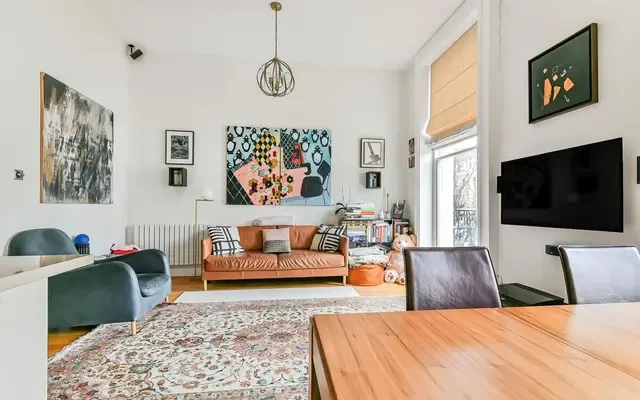 Sutherland Avenue, London, W9 2HF 2
