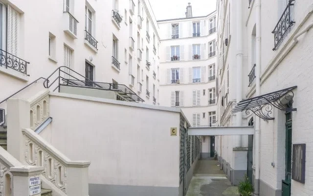 Rue Petrarque 3