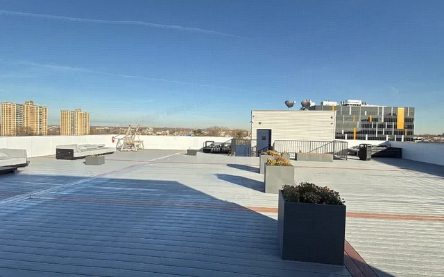 4211 Suites 3