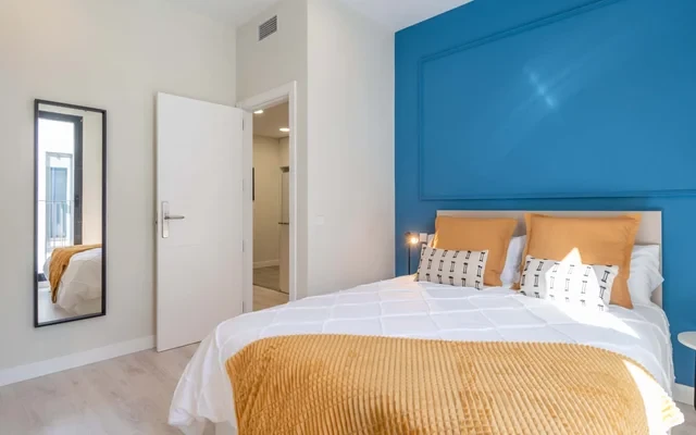 Cuatro Caminos Shared Apartment 2