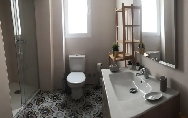 Apt. 3 Floor 3