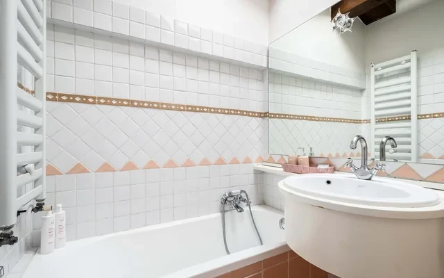 San Vitale Loft with 2 terraces 3