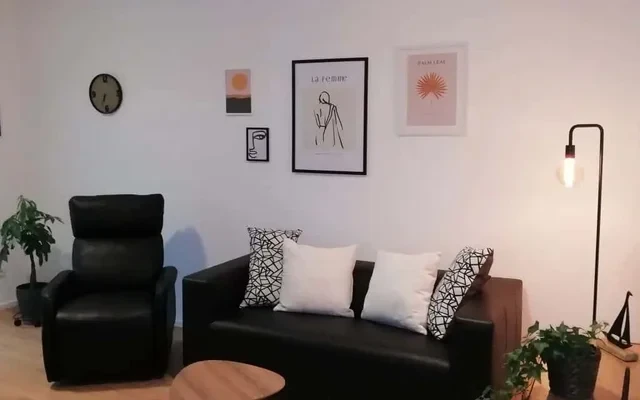 Modernes Apartment oestlich von Munchen 0