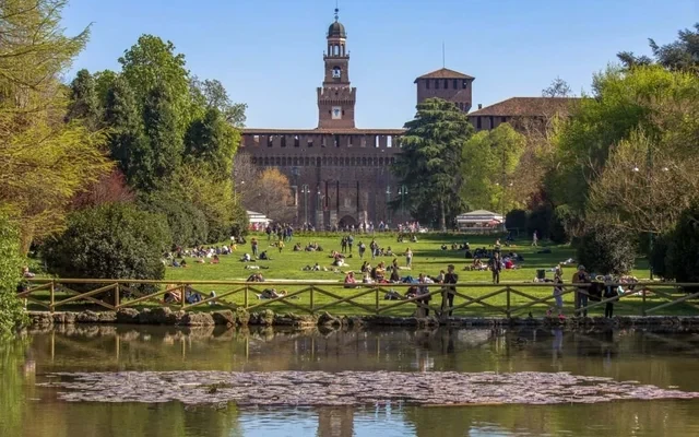Elegante e moderno trilocale Parco Sempione 1