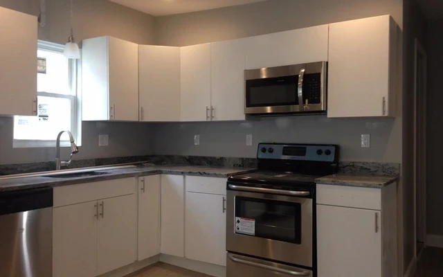 High Street Unit 2R, Haverhill, MA 01832 1