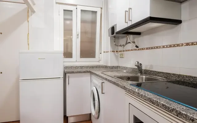 studio in Lavapiés Embajadores (Centro) 1