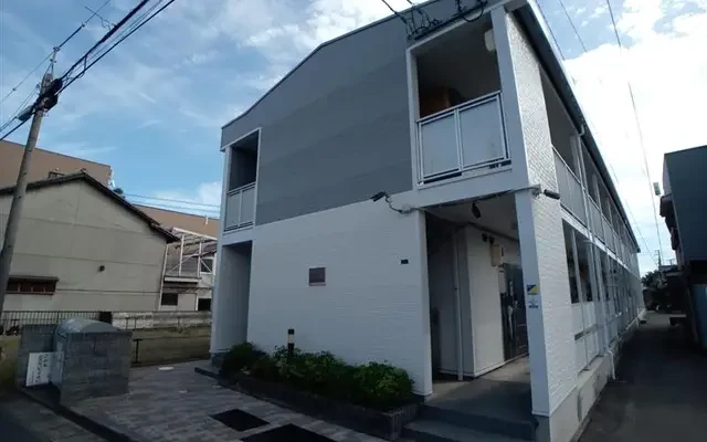 レオパレスバロン 3
