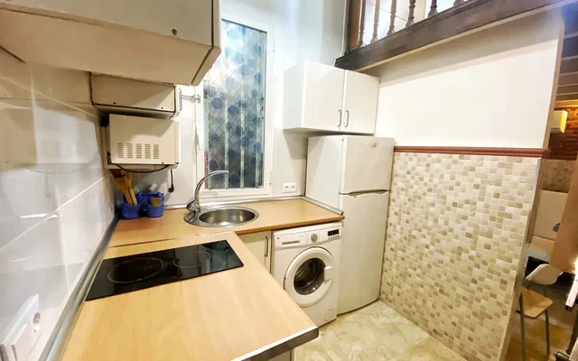 Calle de Linneo, 9, Bajo 6 3