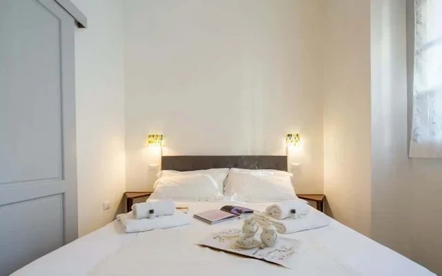 Central Station Apartment 4
