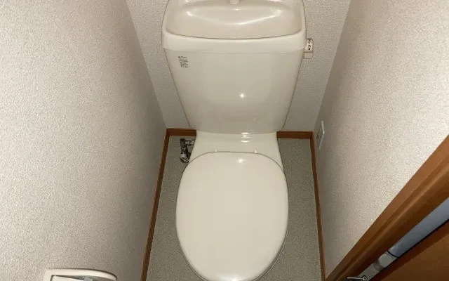 レオパレス薬師 4