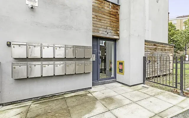 High Street 12275# 1