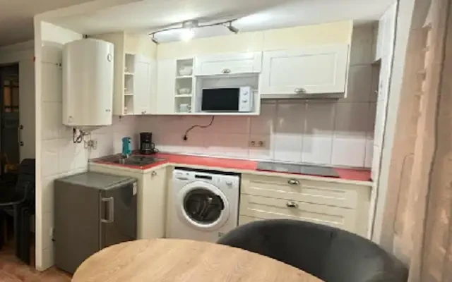 studio in El Raval 0