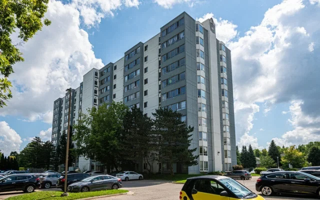 500 & 560 Proudfoot Lane 2