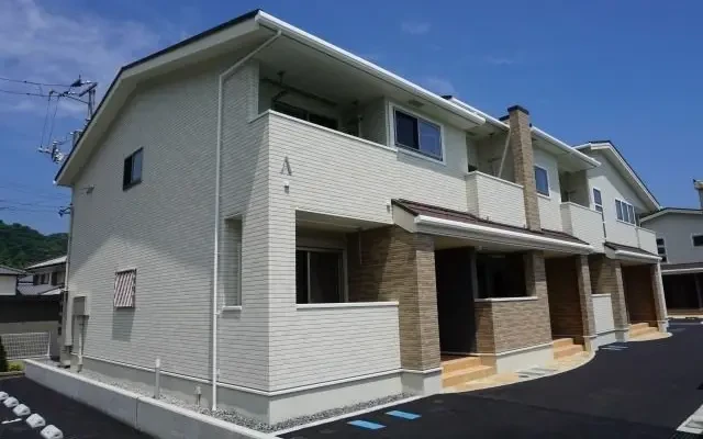 メゾン コンソラトゥールA 102号室 - alloggio per studenti a Naruto