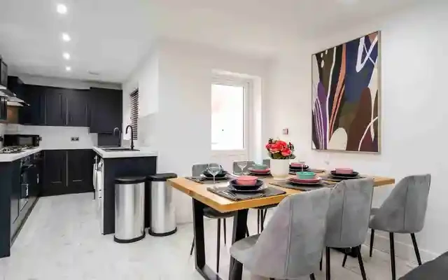 6 Weardale road, L15 2