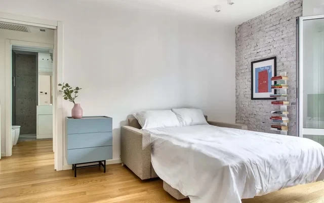 Fantastic 1-bed flat near city centre 2