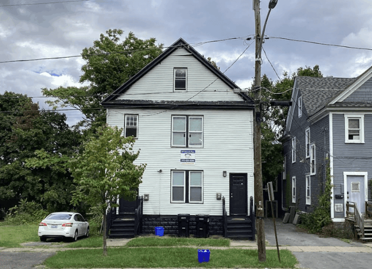229 Ashworth Pl Apartment 2