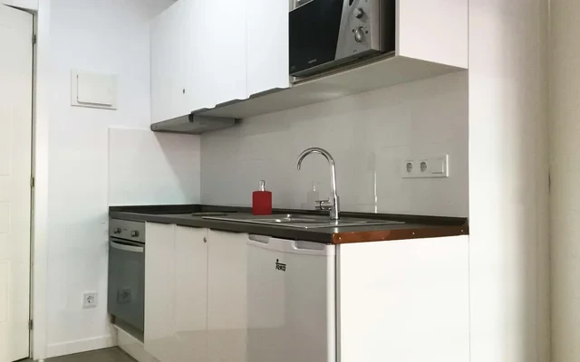 Moderno apartamento estudio muy cerca de Ciudad de las Artes y las Ciencias 2
