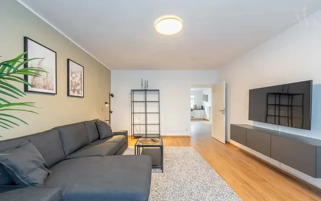 Liebevoll eingerichtete 3-Zimmer-Wohnung in Berli 3