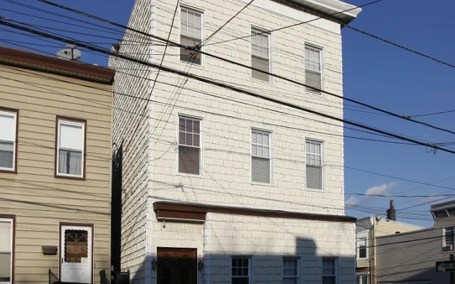70 South St 1
