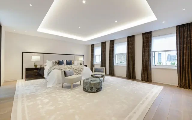 Eaton Mews South, Belgravia, London, SW1W 9HR 2