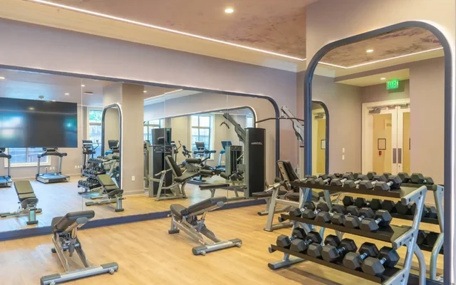 The Reserve at Clarendon Centre Apartments 2