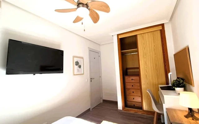 C/ Alcala 295 Bis Bajo. 28027 Madrid 2