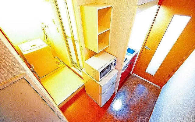 レオパレスソレーユ　Ⅱ - alojamiento para estudiantes en Niigata - 306号房间(带独立厨房)