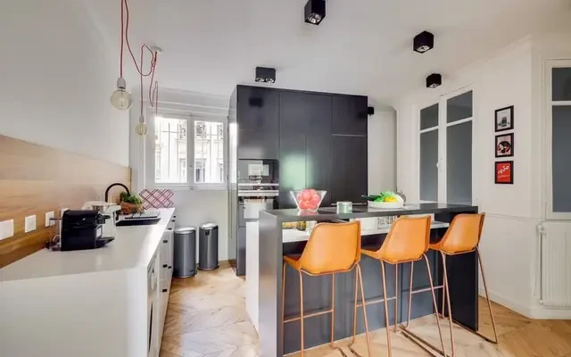32 Boulevard Marguerite de Rochechouart, 75018 0