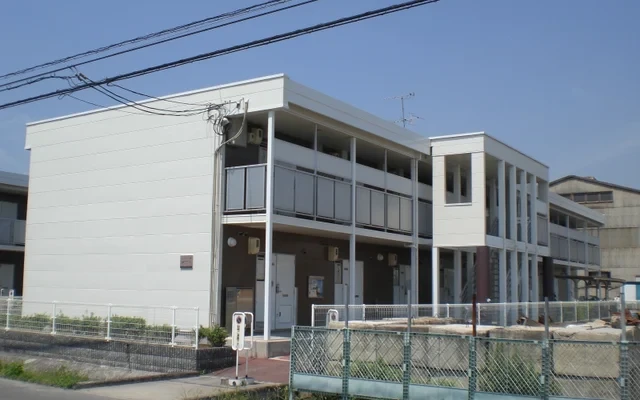 レオパレスエスポアール２番館 0
