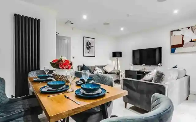 11 Brookdale Road, L15 3