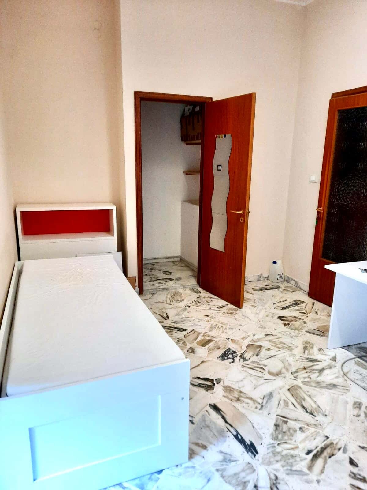 Appartamento con 3 camere da letto a Catania