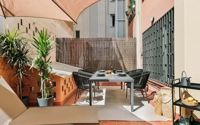 Oltre - 3 bedrooms in Eixample Esquerra 1