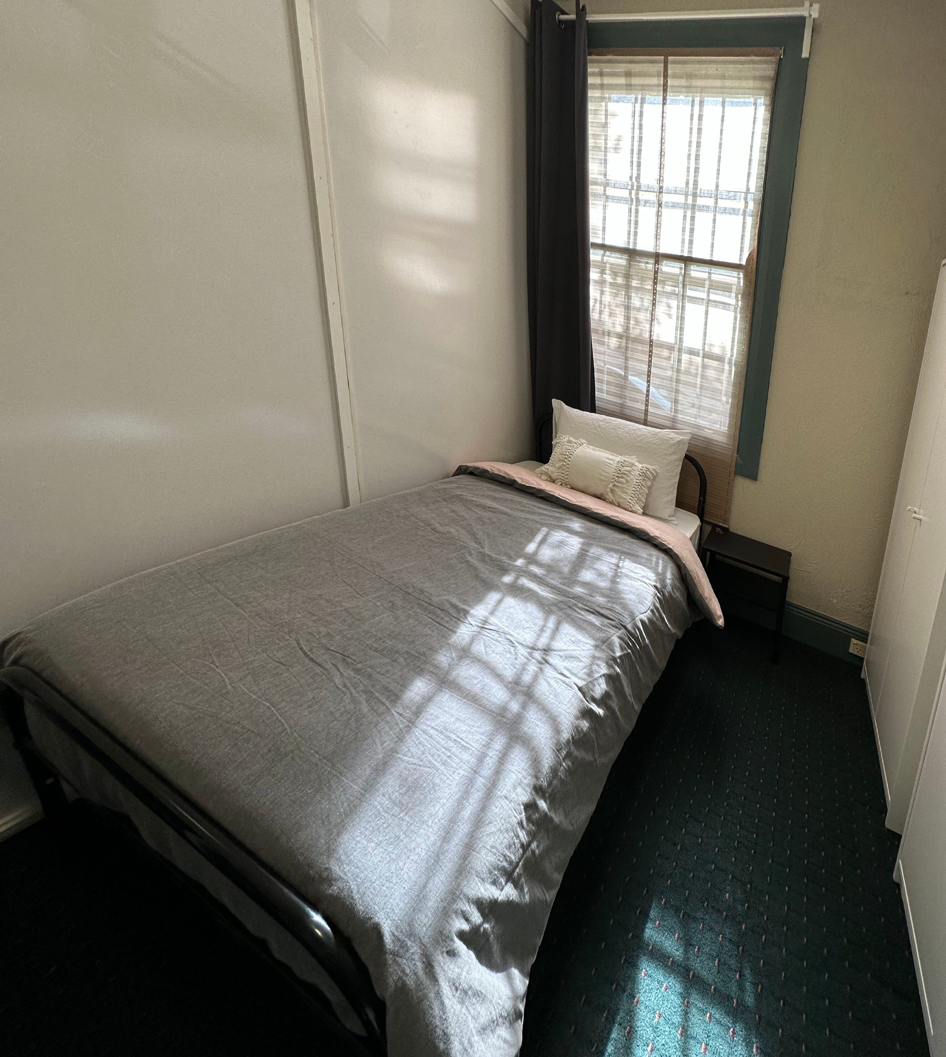 56 Yurong Street