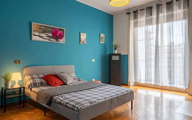 VIA CAGLIERO 19 <br> PRIVATE ROOM S1 1