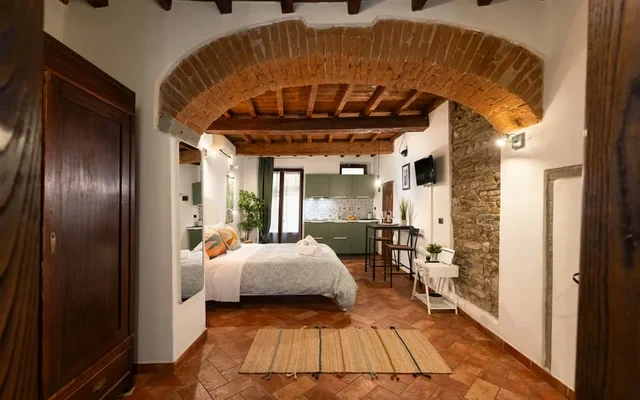 Borgo San Frediano 3