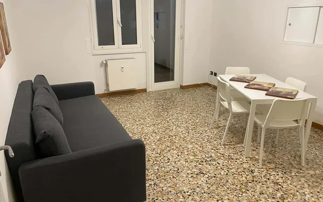 Apartment in Via Raffaello Sanzio, Novate Milanese for 70 m² with 1 bedrooms 3