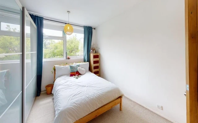 LH-Dacre Park - London student accommodation