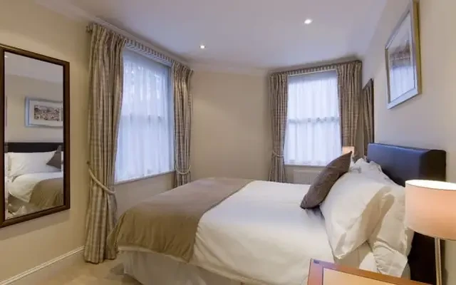 Draycott Place Chelsea London SW3 1