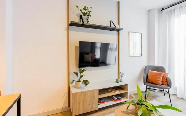 studio near Calle Beatriz Galindo 1