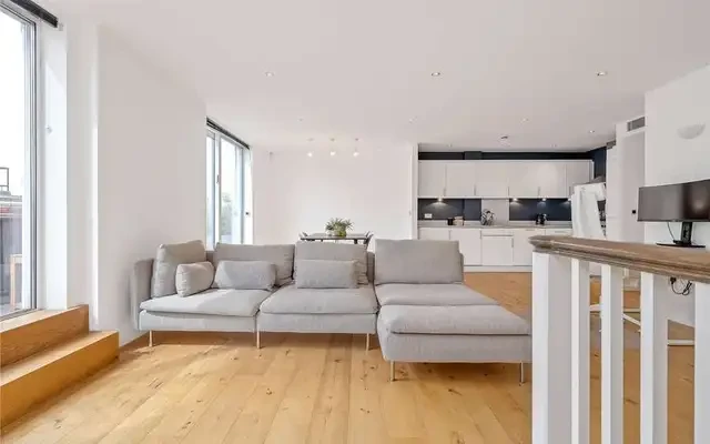 Merino Court 0