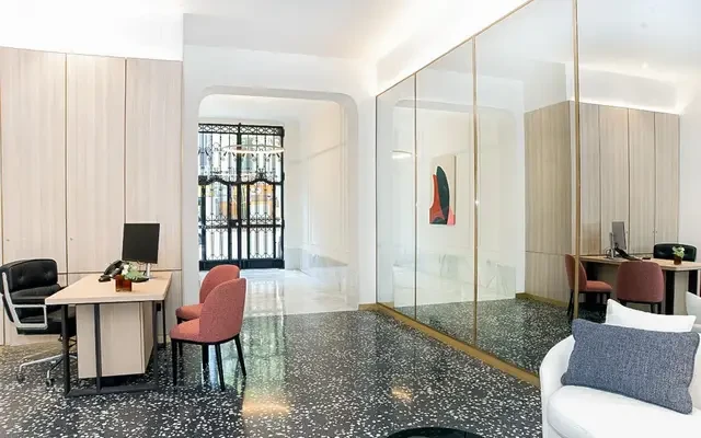 Snug 1-bedroom flat near the Passeig de Gràcia metro 2