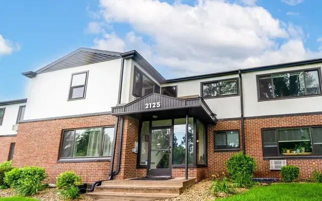 East River Terrace 1