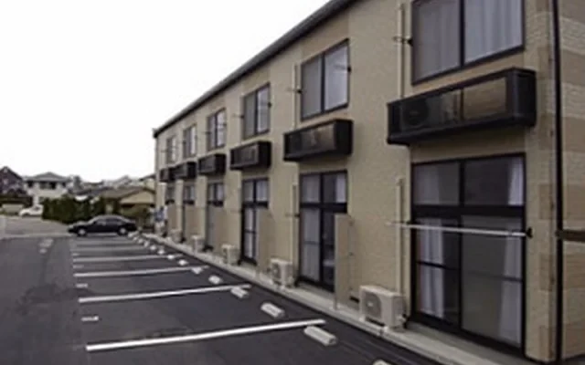 レオパレスクレール 1