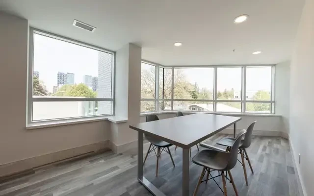 311 Batavia Place 3
